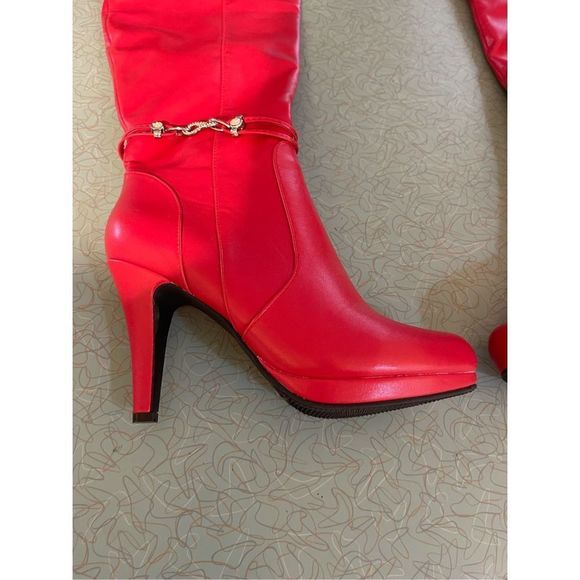 RED Heeled Boots - Picture 2 of 4